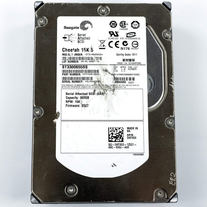 0HT953 Dell 300GB 15K RPM SAS Hard Disk Drive