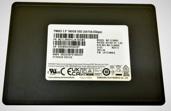 MZ-7L39600 Samsung PM893 960 GB SSD SATA 6Gb/s