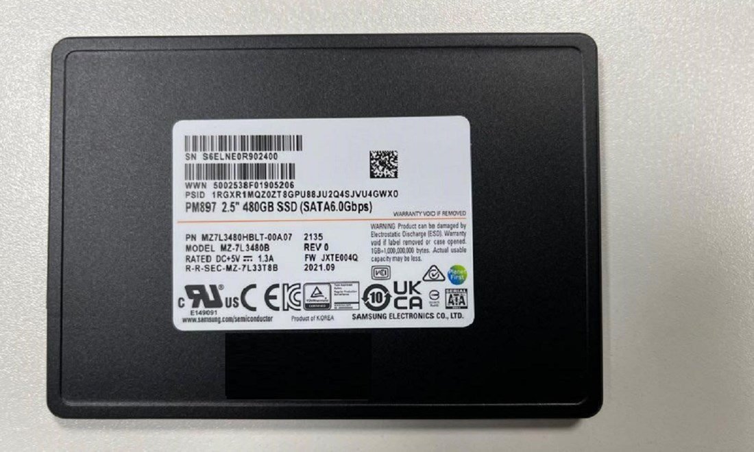 MZ7L33T8HBNA-00A07 Samsung PM897 3.84TB SATA SSD - Brand New